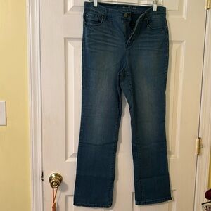 Gloria Vanderbilt Women’s Stretch Slimming Jeans 12P